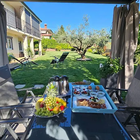 Istrian Lux By Istrian