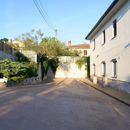 Istrian Lux By Istrian