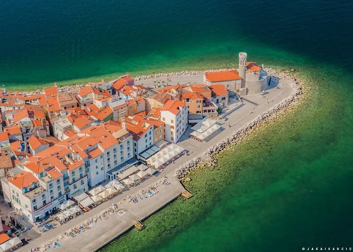 Istrian Lux By Istrian Koper